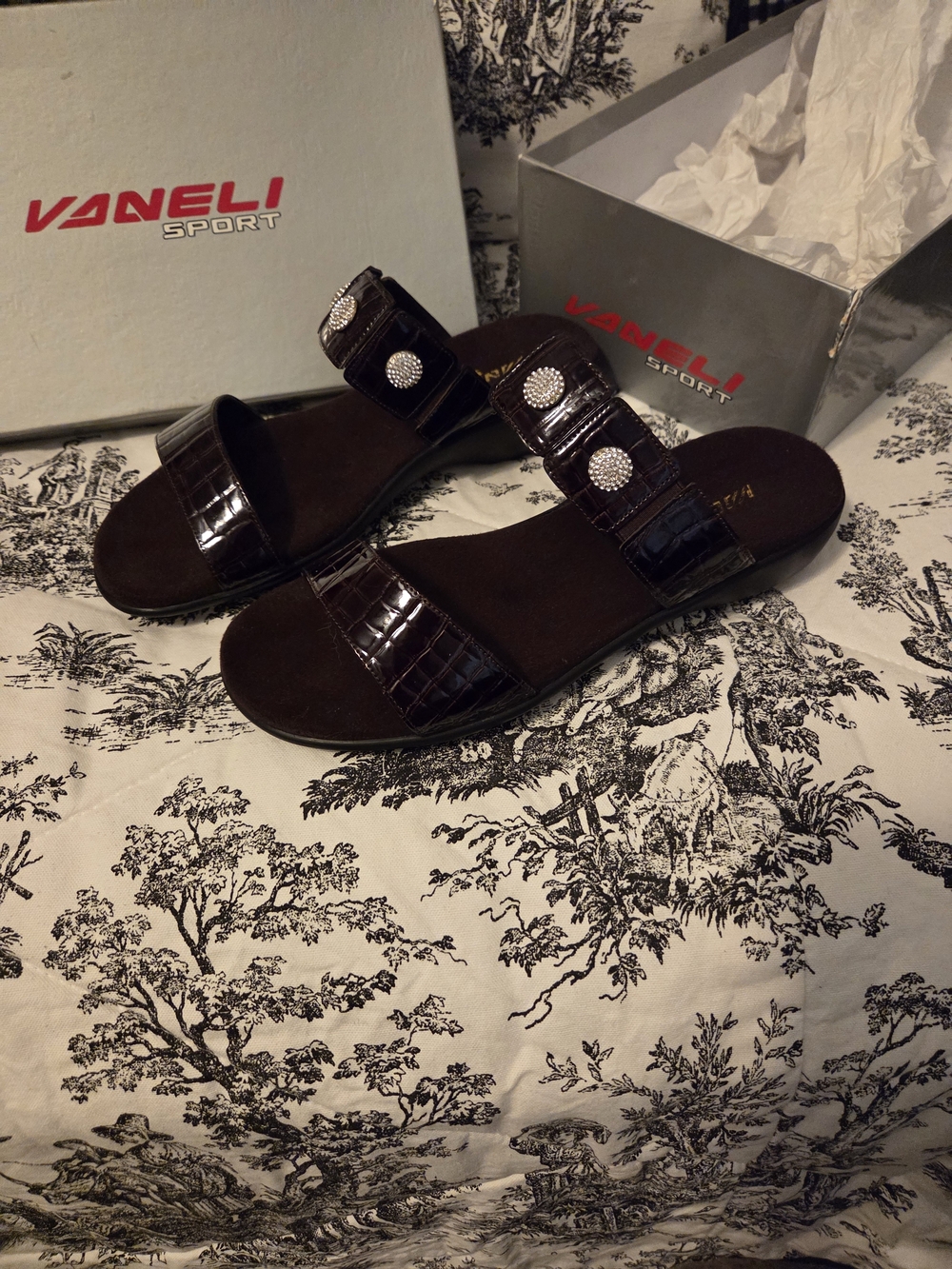 Vaneli Brown 9.5W Croc-Embossed Leather Slide Sandals with Rhinestone Buttons